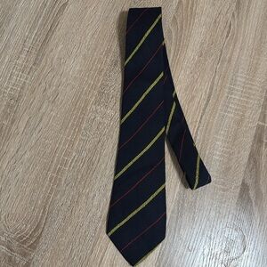 Vintage Craigmill Striped Red and Yellow Men's Tie